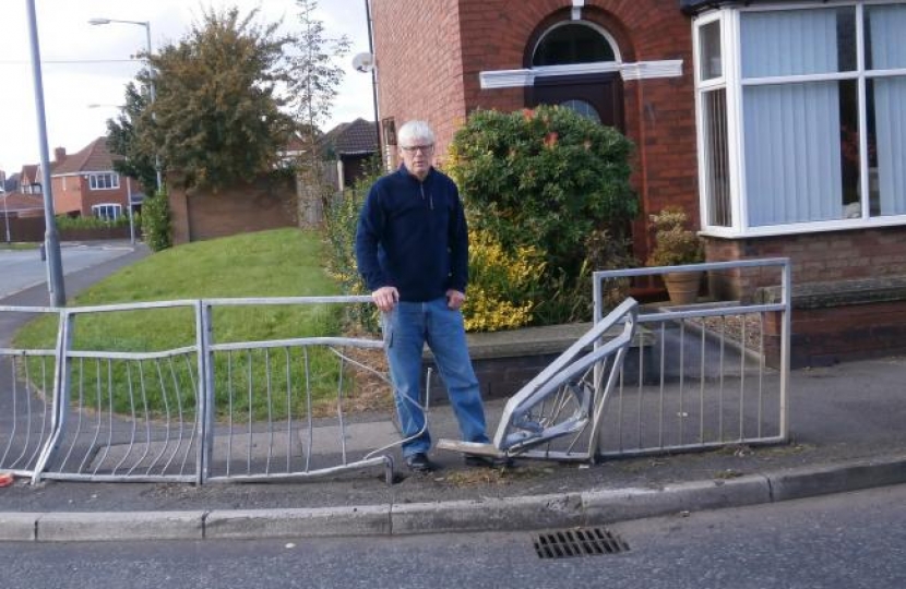 Derek Bullock, Leigh Road