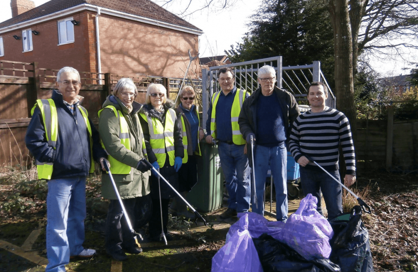 Chris Green MP Litter Pick