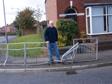 Derek Bullock, Leigh Road