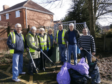 Chris Green MP Litter Pick